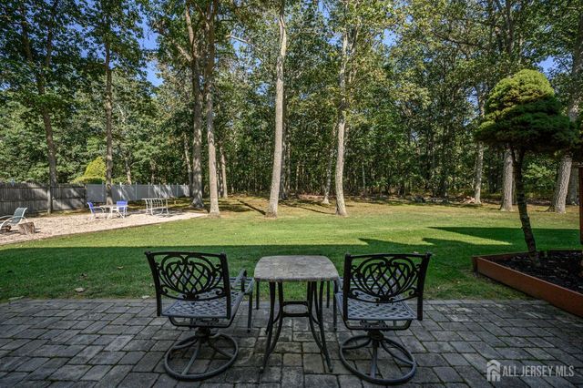 3 Teri Court, Jackson, NJ 08527