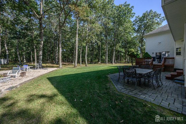 3 Teri Court, Jackson, NJ 08527