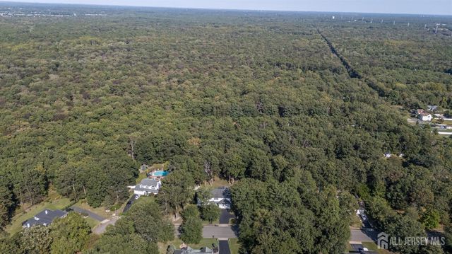 3 Teri Court, Jackson, NJ 08527