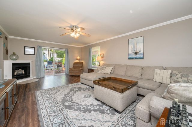 3 Teri Court, Jackson, NJ 08527