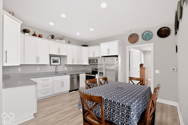 1064 Hosbrook, Indianapolis, IN 46203