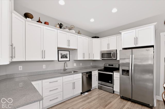 1064 Hosbrook, Indianapolis, IN 46203