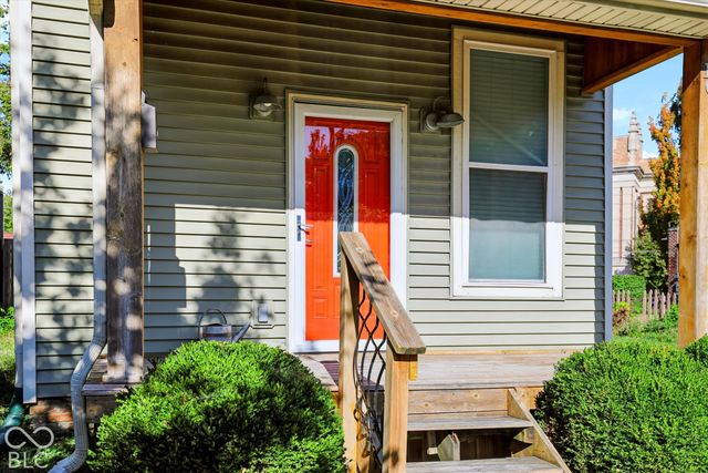 1064 Hosbrook, Indianapolis, IN 46203