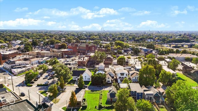 1064 Hosbrook, Indianapolis, IN 46203