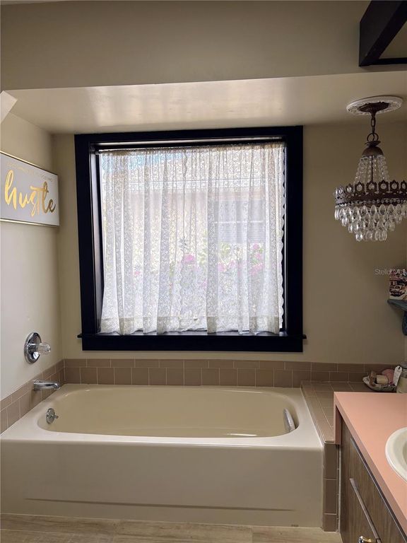 Image 21 of property listing at 2255 RIO DE JANEIRO AVENUE, Punta Gorda, FL 33983