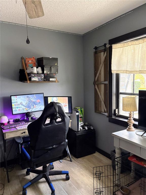 Image 28 of property listing at 2255 RIO DE JANEIRO AVENUE, Punta Gorda, FL 33983