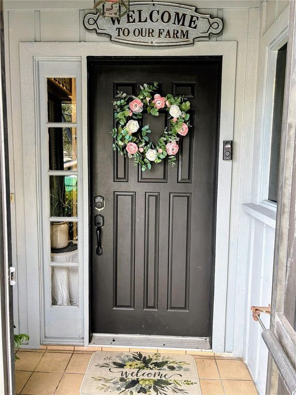 Image 6 of property listing at 2255 RIO DE JANEIRO AVENUE, Punta Gorda, FL 33983