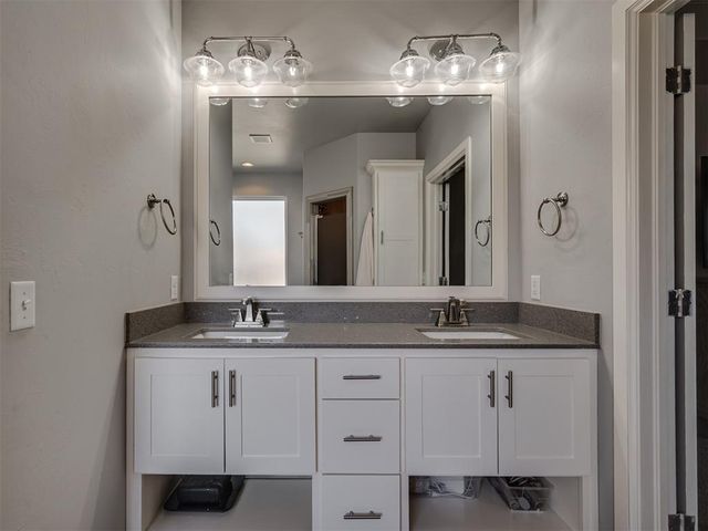 3329 NW 188th Street, Edmond, OK 73012