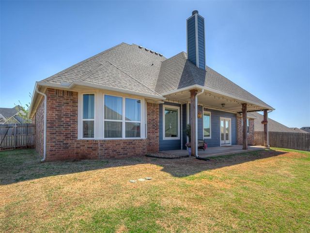 3329 NW 188th Street, Edmond, OK 73012