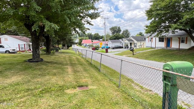 1414 Orleans Street, Johnson City, TN 37601