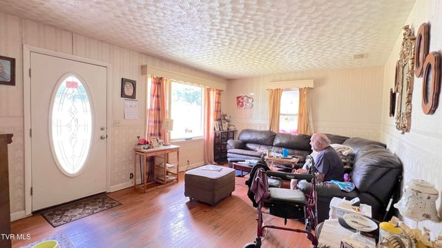 1414 Orleans Street, Johnson City, TN 37601