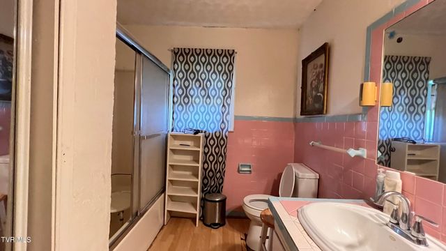 1414 Orleans Street, Johnson City, TN 37601