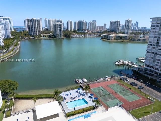 2750 NE 183rd St 401, Aventura, FL 33160