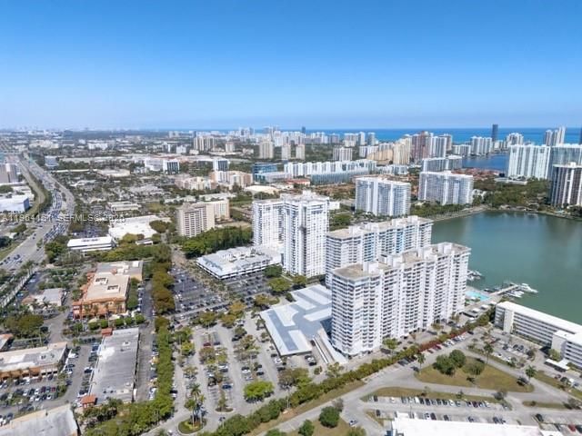 2750 NE 183rd St 401, Aventura, FL 33160