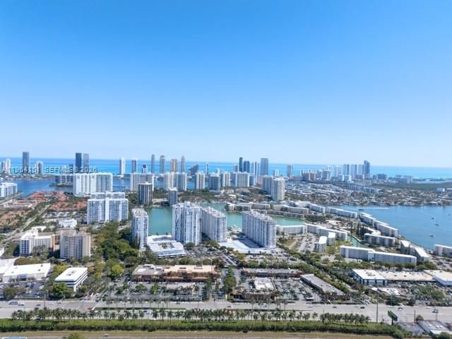 2750 NE 183rd St 401, Aventura, FL 33160