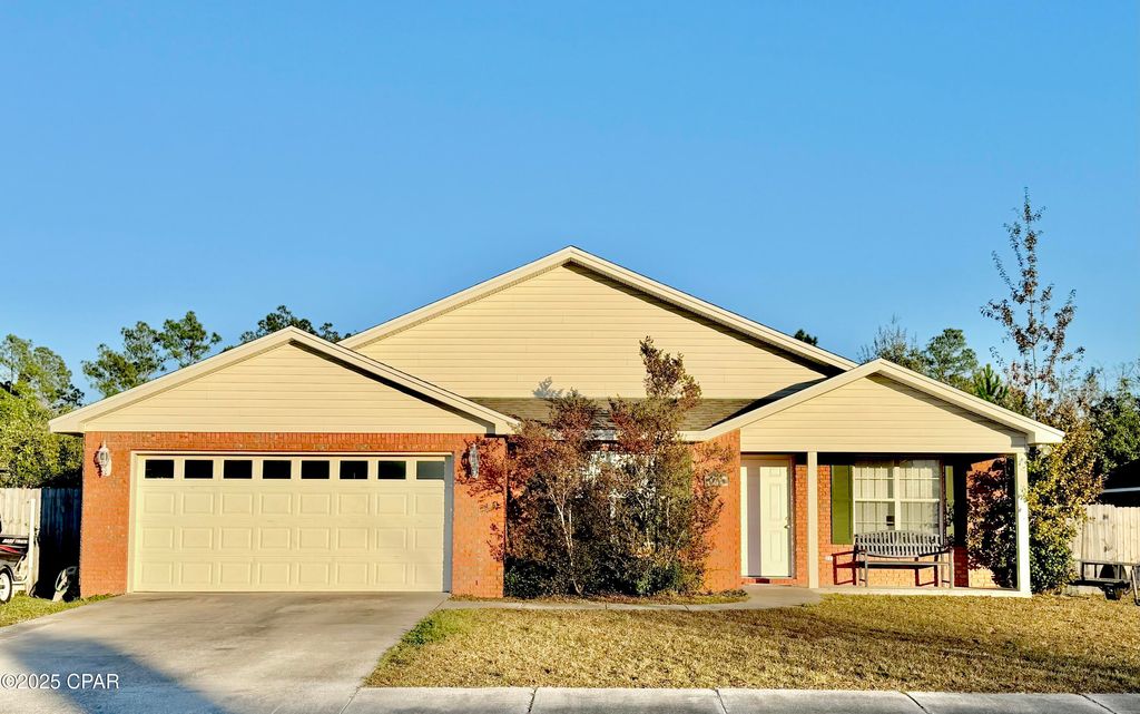 1815 Rhett Place, Lynn Haven, FL 32444