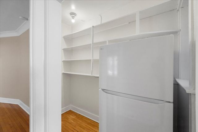 811 Dobson Street 1E, Evanston, IL 60202