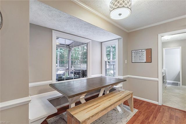 330 Williamsburg CT, Newport News, VA 23606