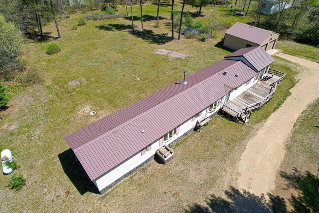 W5752 S Partridge Drive, New Lisbon, WI 53950