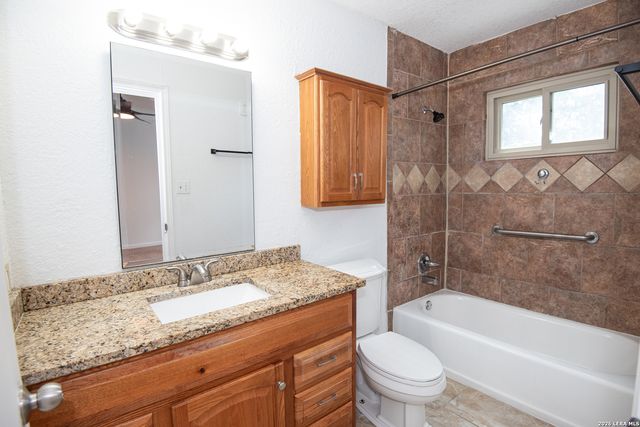 12122 Cherry Blossom St, San Antonio, TX 78247