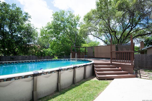 12122 Cherry Blossom St, San Antonio, TX 78247