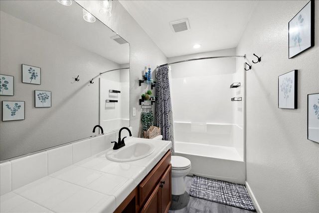 3549 Yarrow St, Plumas Lake, CA 95961