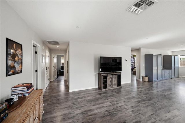 3549 Yarrow St, Plumas Lake, CA 95961