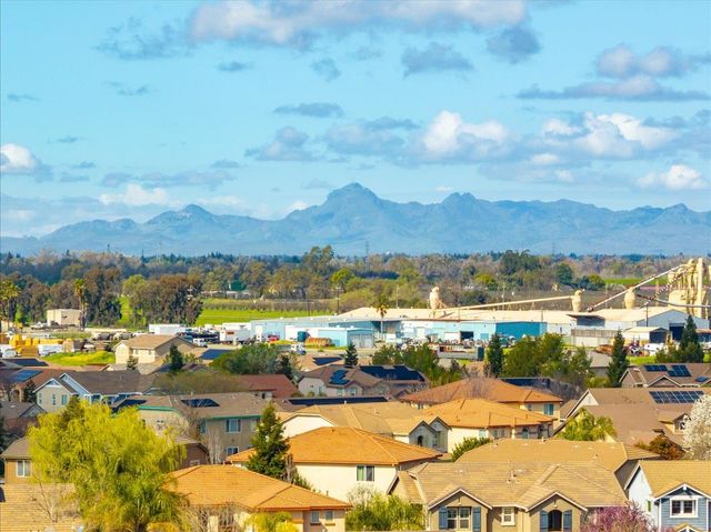 3549 Yarrow St, Plumas Lake, CA 95961