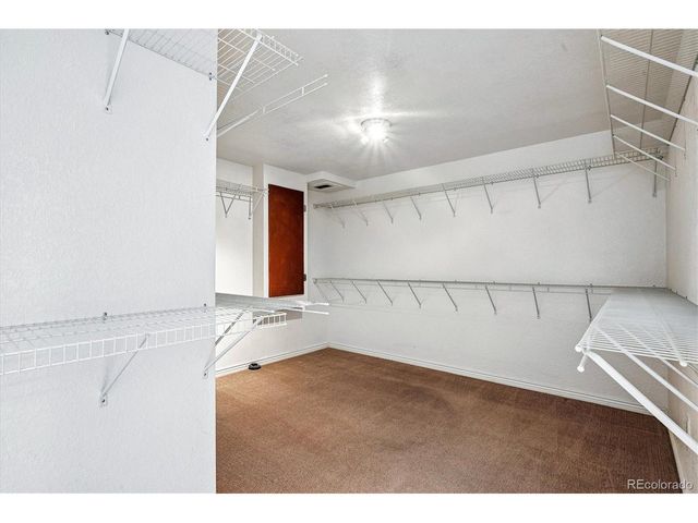 9445 Cheshire Ct, Highlands Ranch, CO 80130