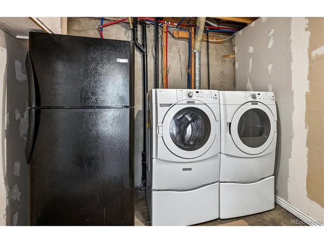 9445 Cheshire Ct, Highlands Ranch, CO 80130