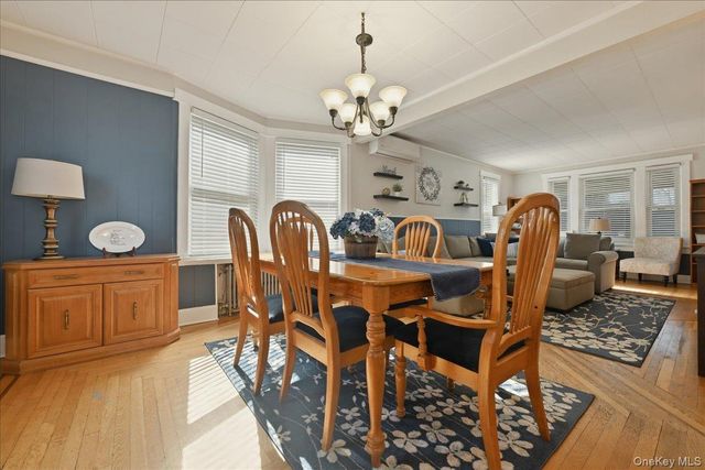 1165 Meadowbrook Road, Merrick, NY 11566