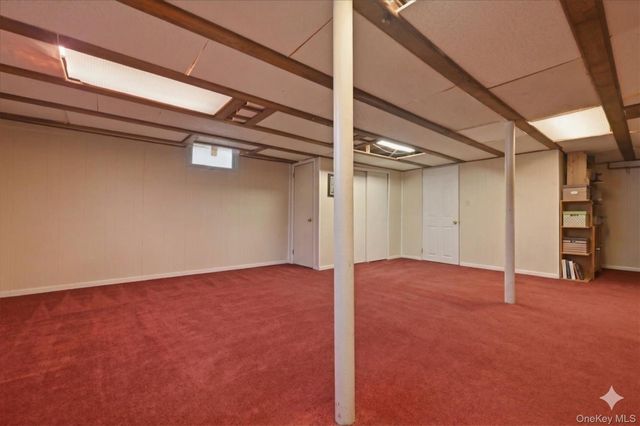 1165 Meadowbrook Road, Merrick, NY 11566