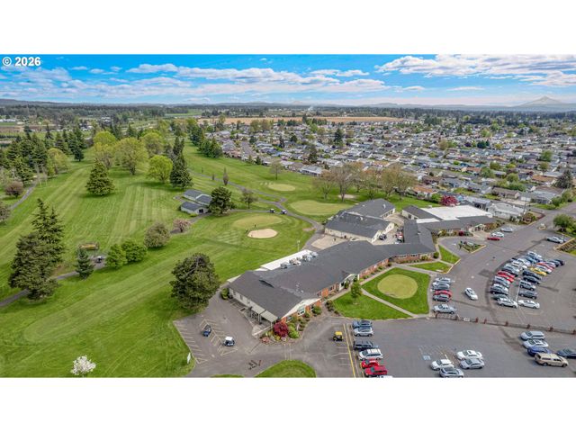 1550 RAINIER Rd, Woodburn, OR 97071