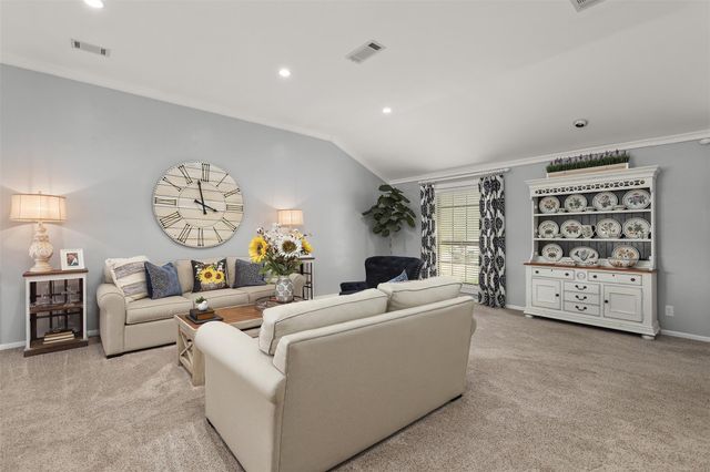 115 Bayou Glen Street, Hitchcock, TX 77563