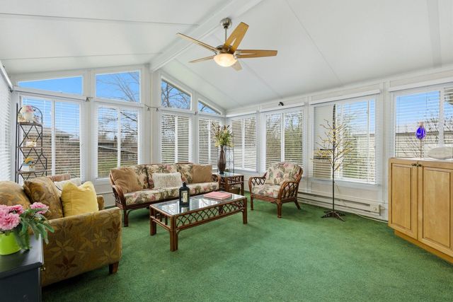 126 June Lane, Lombard, IL 60148