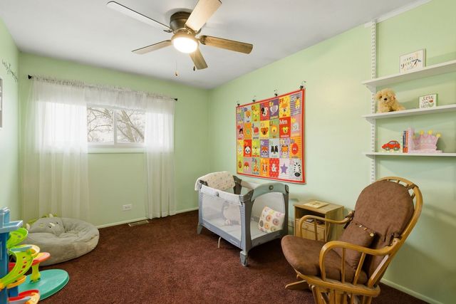 126 June Lane, Lombard, IL 60148