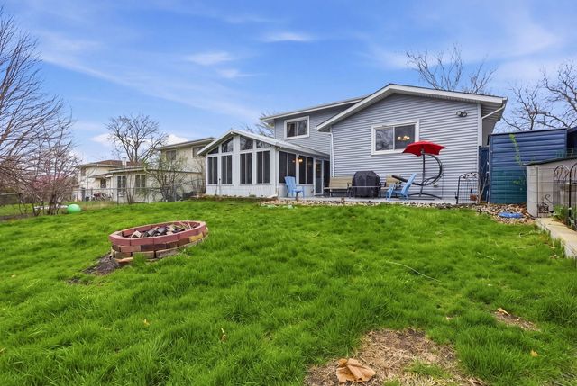 126 June Lane, Lombard, IL 60148