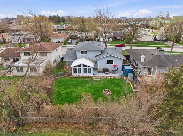 126 June Lane, Lombard, IL 60148