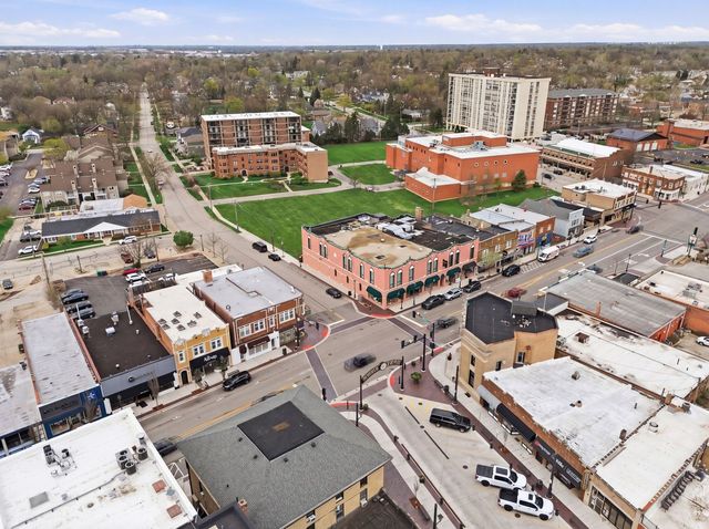 126 June Lane, Lombard, IL 60148