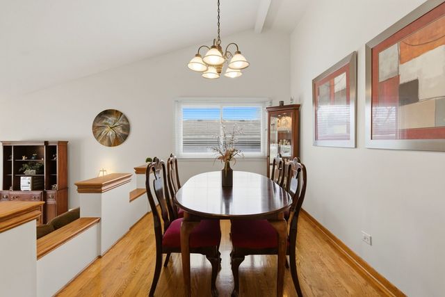 126 June Lane, Lombard, IL 60148