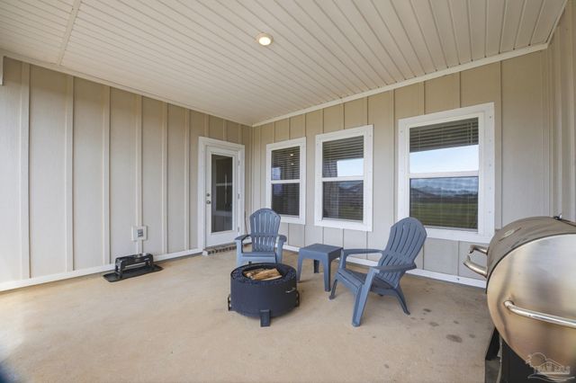 2619 Ten Mile Rd, Pace, FL 32571