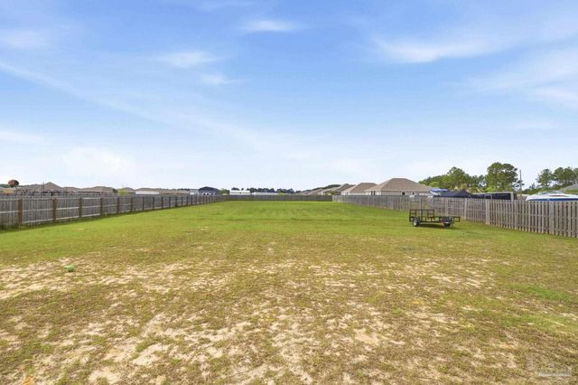 2619 Ten Mile Rd, Pace, FL 32571