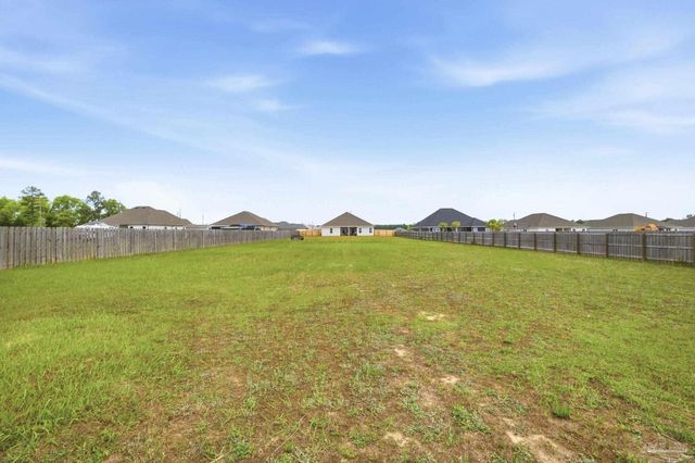 2619 Ten Mile Rd, Pace, FL 32571