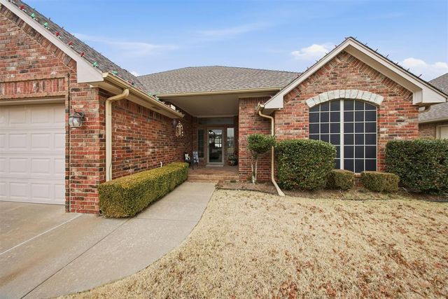 10917 NW 118th Street, Yukon, OK 73099