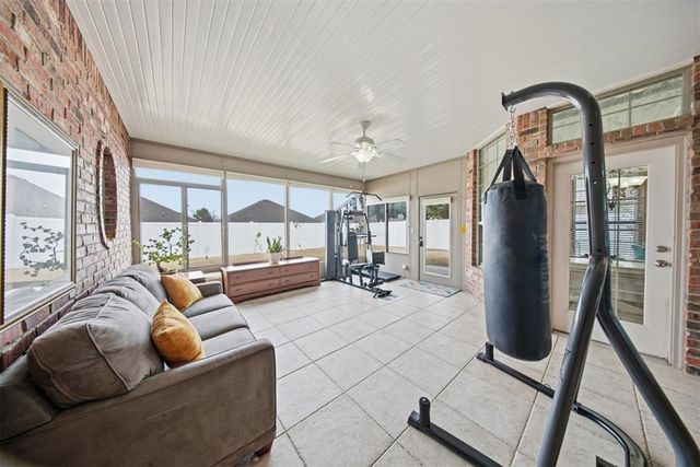 10917 NW 118th Street, Yukon, OK 73099