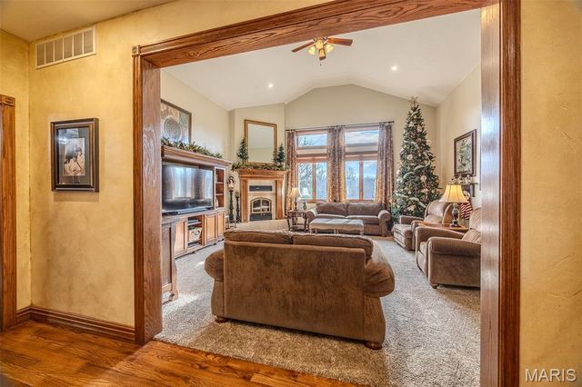 23350 Franklin Road, Lebanon, MO 65536