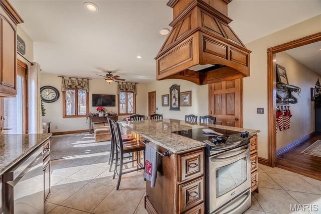 23350 Franklin Road, Lebanon, MO 65536