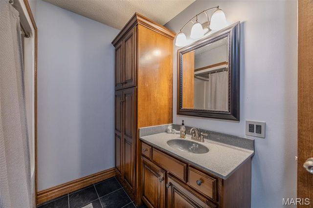 23350 Franklin Road, Lebanon, MO 65536