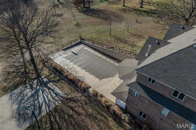 23350 Franklin Road, Lebanon, MO 65536