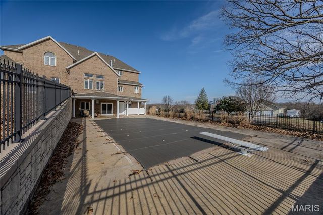 23350 Franklin Road, Lebanon, MO 65536